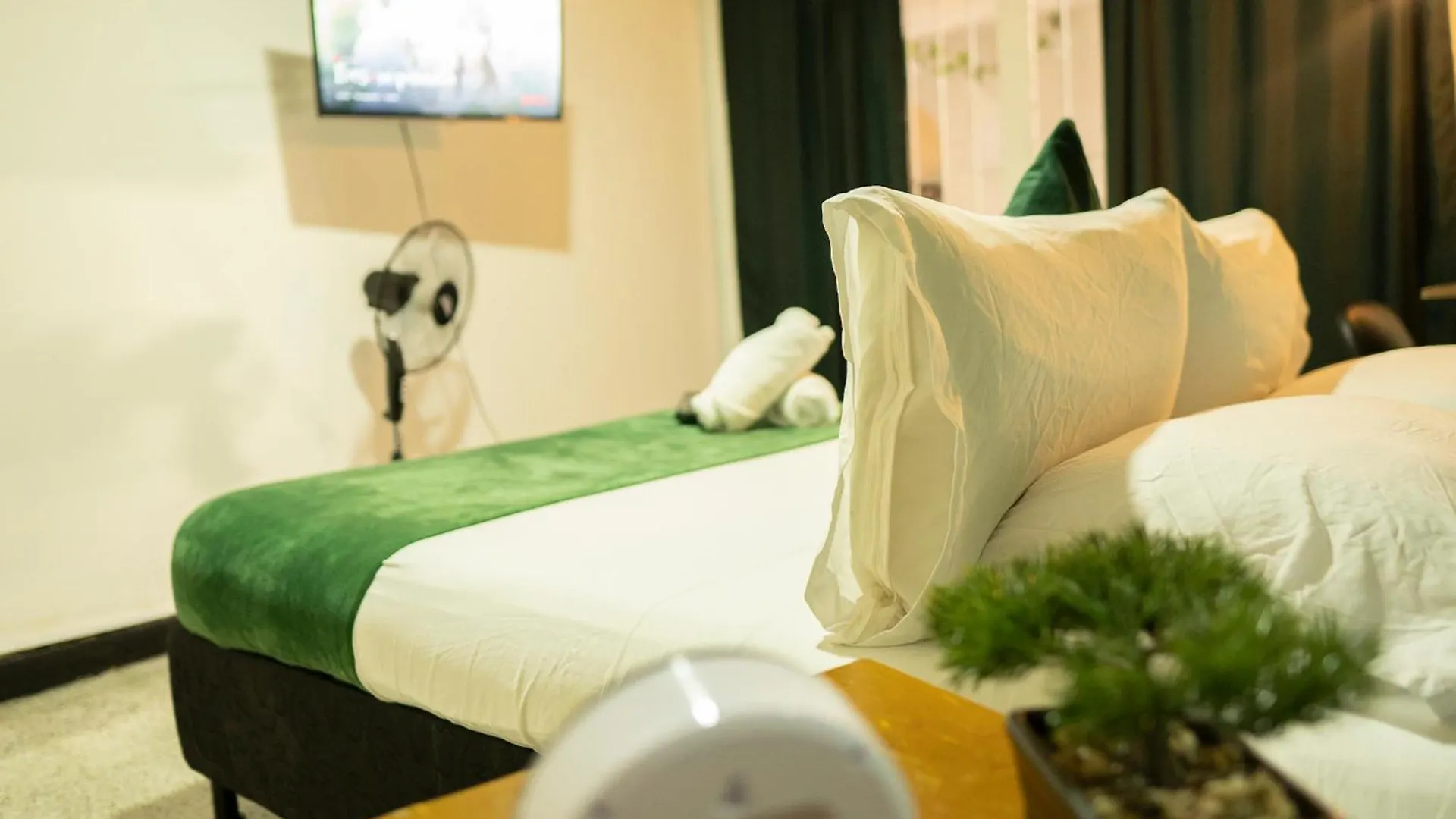 Africa House-Casa Hotel Laureles-La70 Medellin 3*,  Colombia