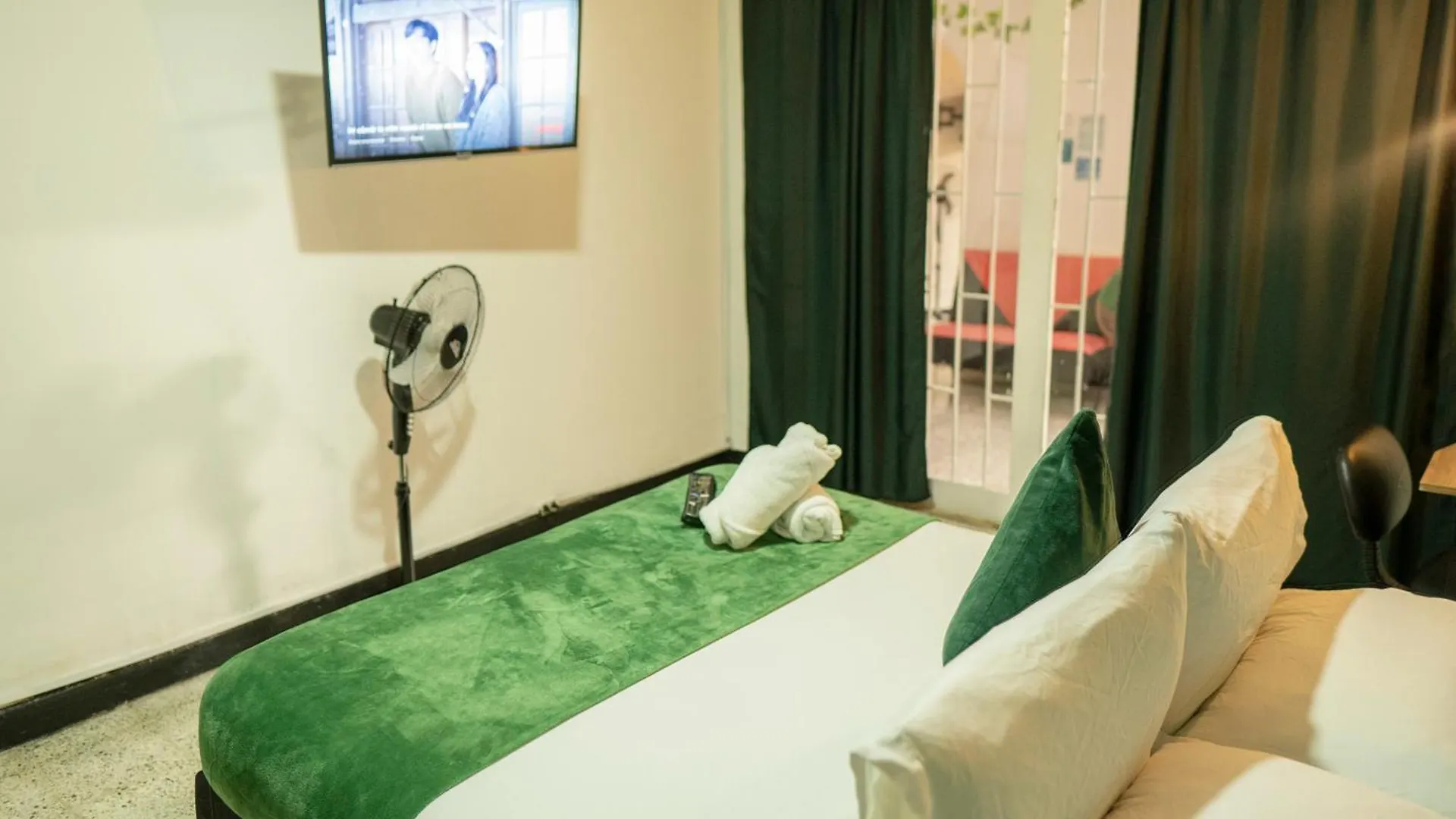 *** Guest house Africa House-Casa Hotel Laureles-La70 Medellin Colombia