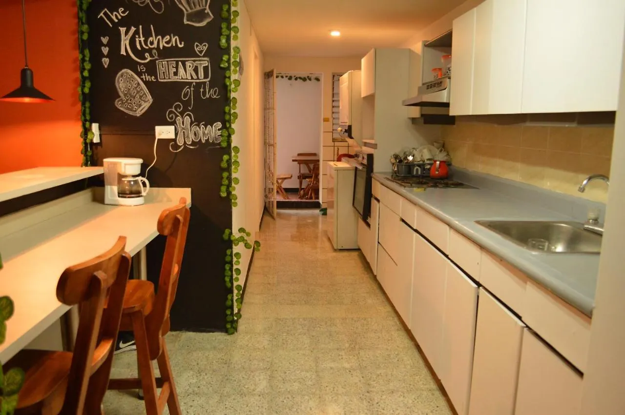 Guest house Africa House-Casa Hotel Laureles-La70 Medellin