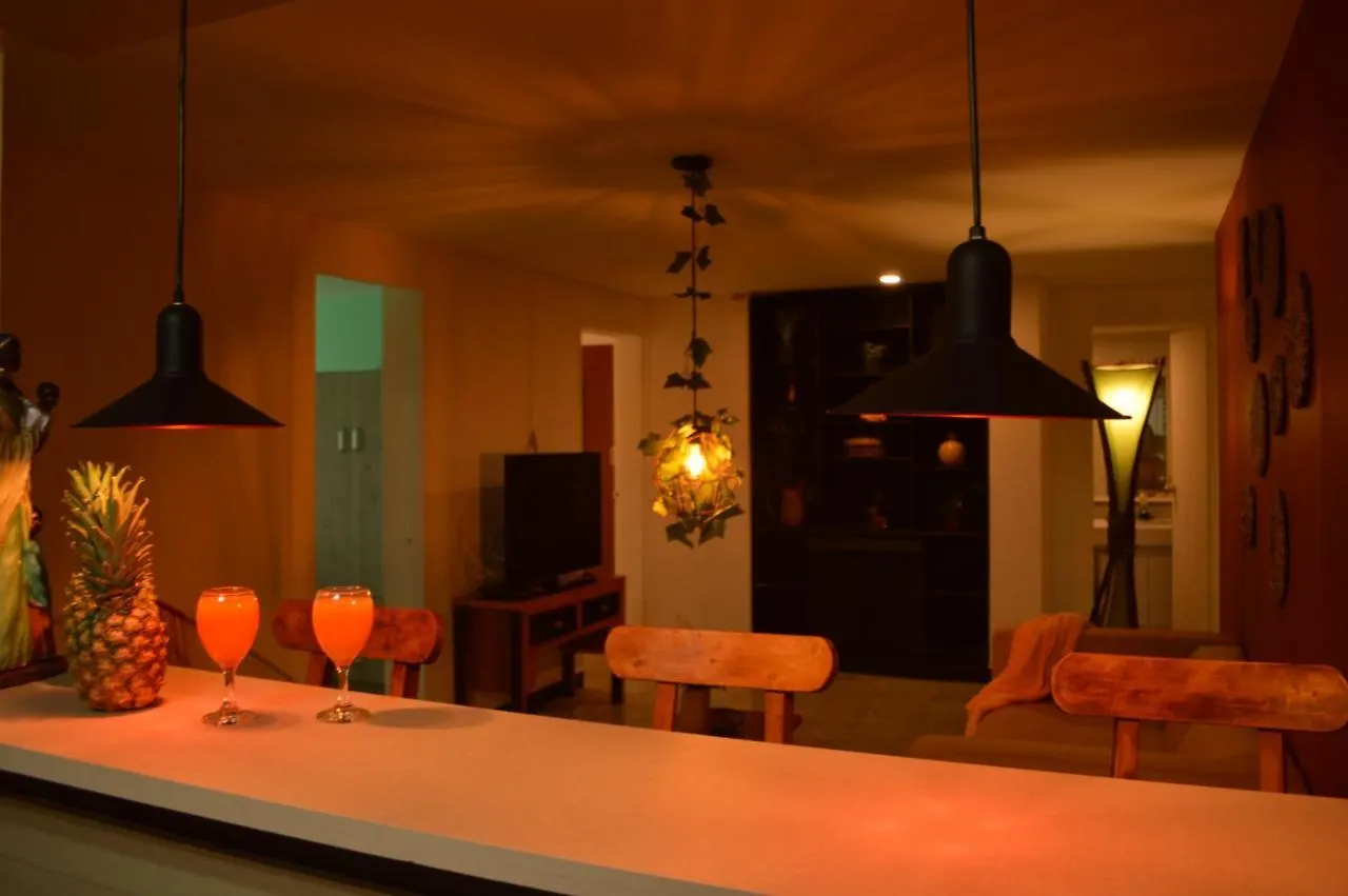 Africa House-Casa Hotel Laureles-La70 Medellín